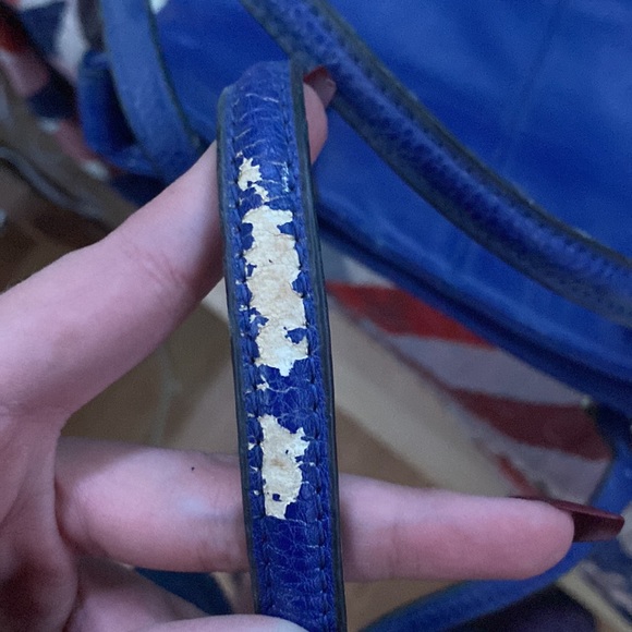 Not needed not sure what brand but need gone asap - Picture 2 of 3